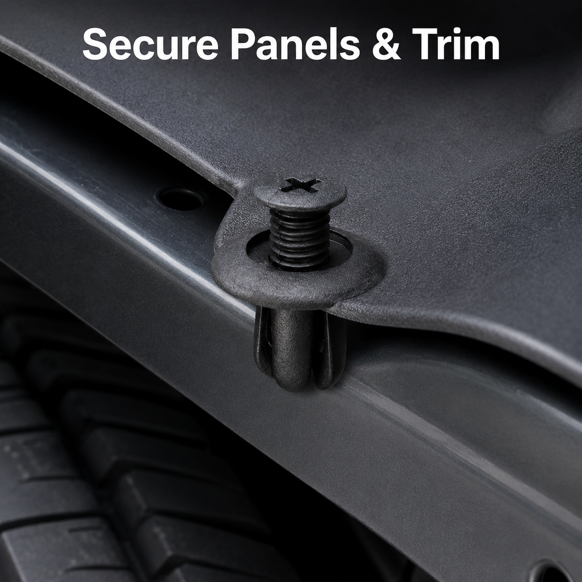 Lantee push-type retainer securing automotive panels and trim